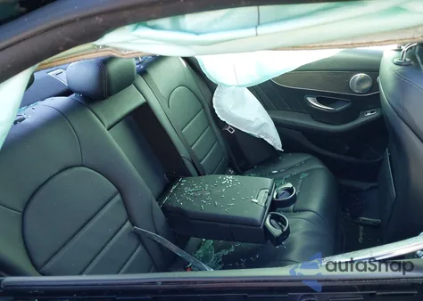 2020 Mercedes-Benz C 300 4Matic z USA, uszkodzony, nr VIN WDDWF8EB0LR559457